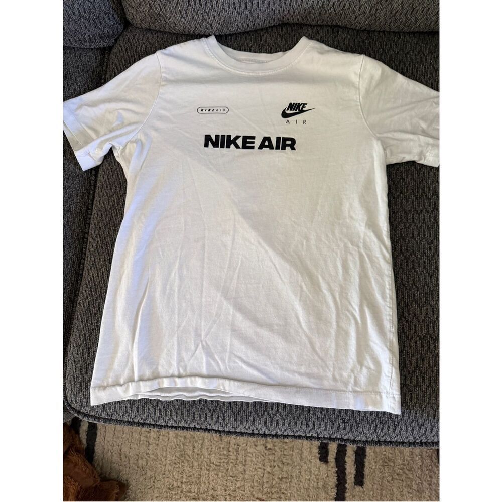 Nike White Tee with Black NIKE AIR Logo, youth XL